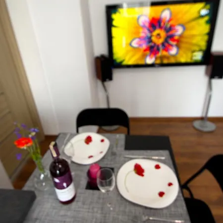 Ozas 1 And 2 Apartment