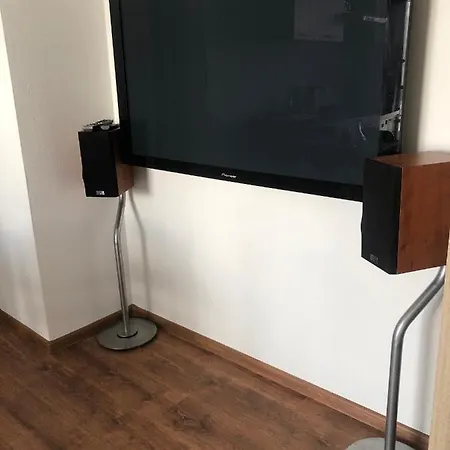 Ozas 1 And 2 Apartman *